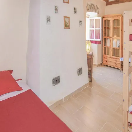 Gorgeous House With Pool Holiday home Malbosc